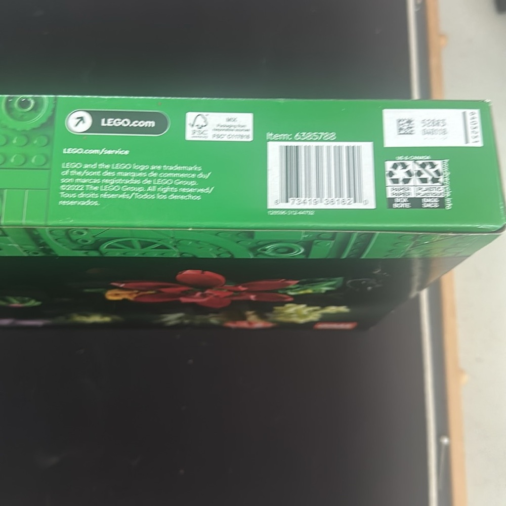 SOLD LEGO Botanical Collection Succulents Home Decor 771 pieces NIB - Picture 6 of 11